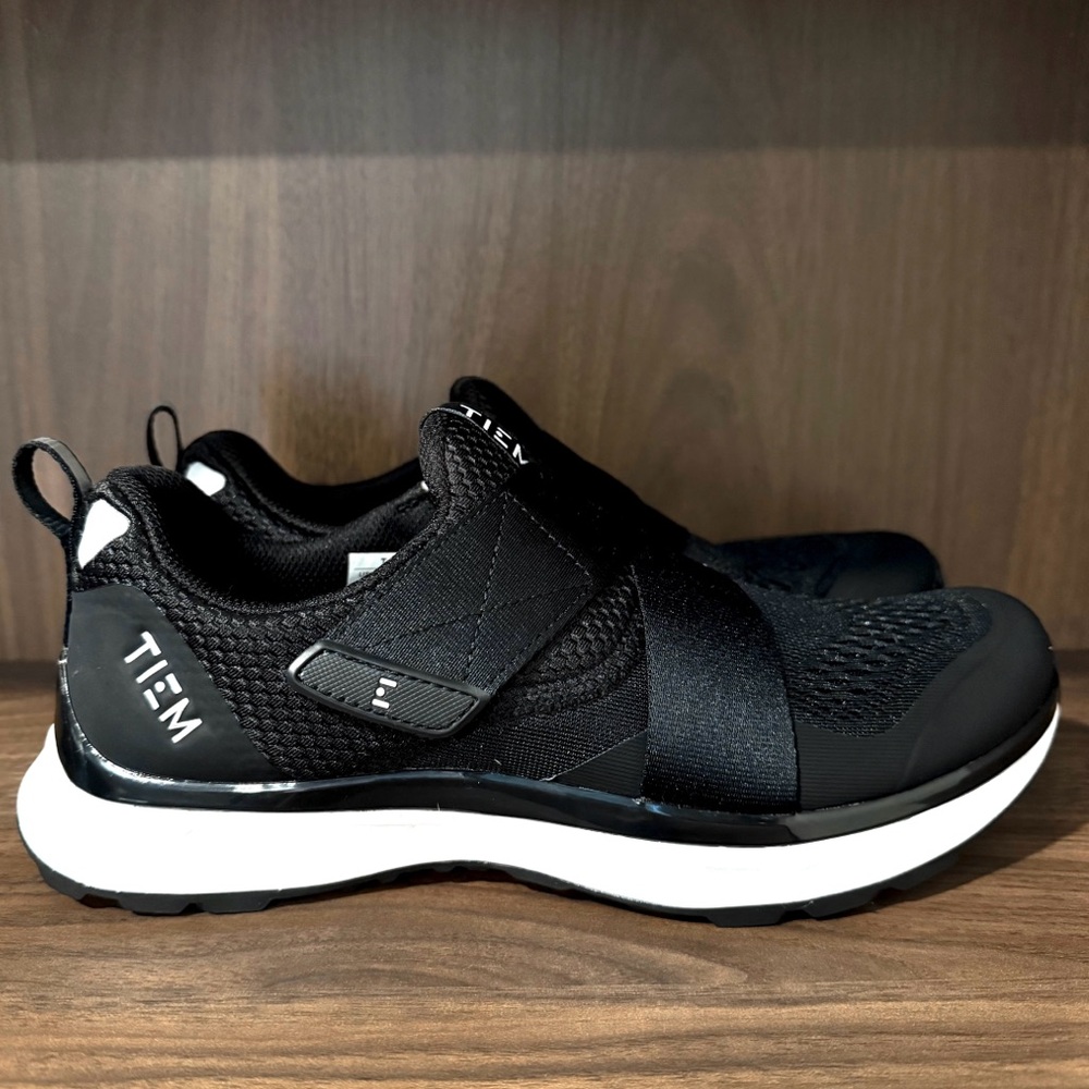Tiem Slipstream Women's Cycling Shoe in Black/Black